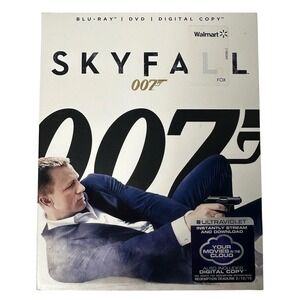 Skyfall James Bond 007 Blu-ray DVD Combo Daniel Craig Action with Slipcover